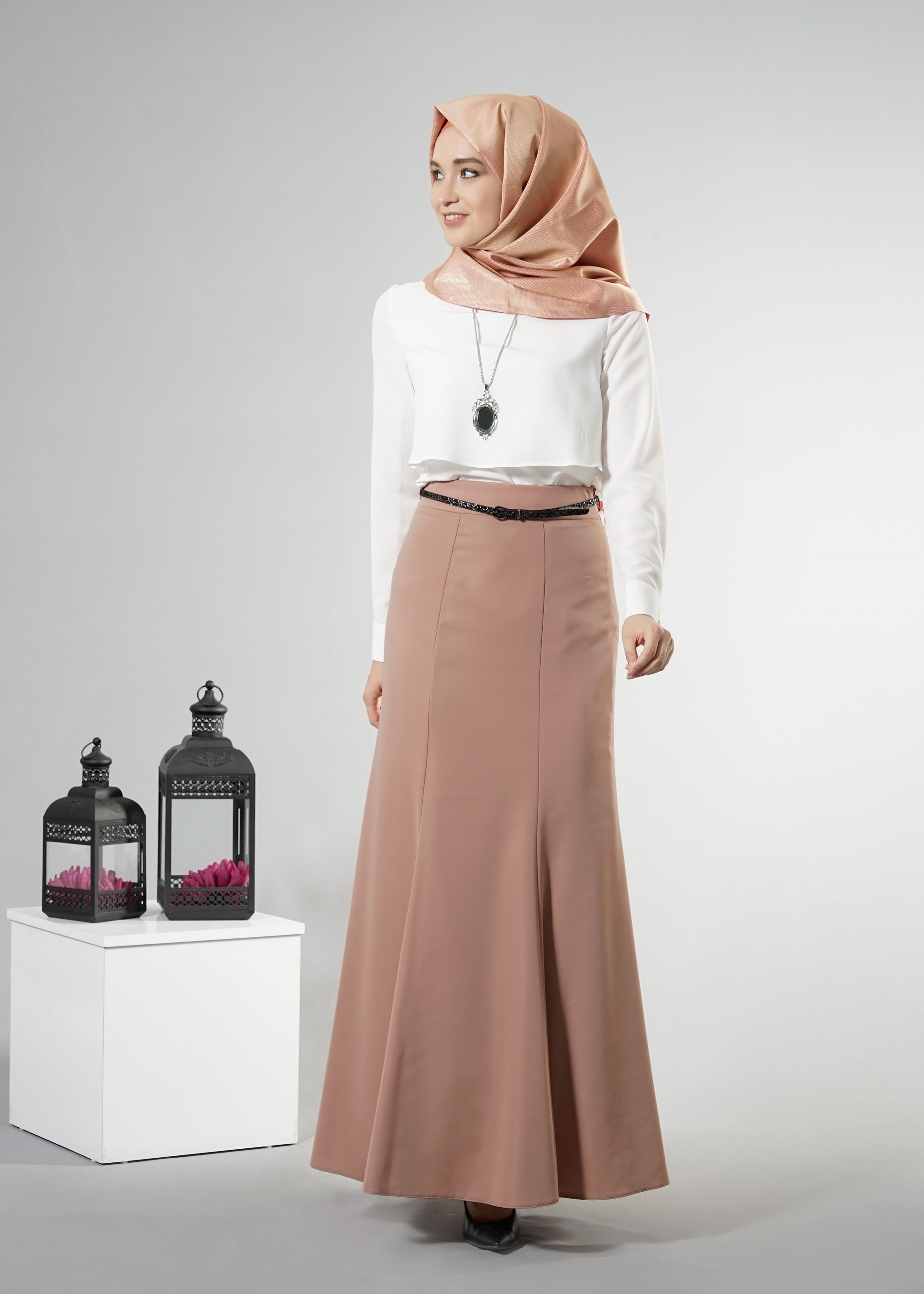 Tesettür giyim KAHVE VOLANLI DÜZ ETEK 6693