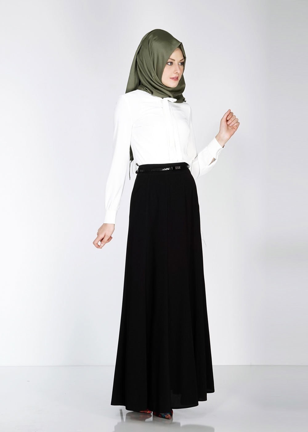 Tesettür giyim SİYAH VOLANLI ETEK 6696