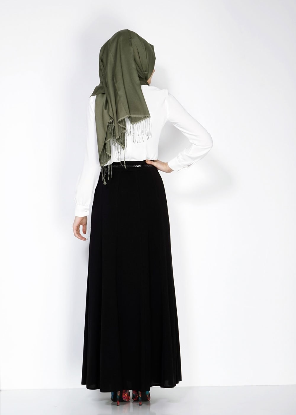 Tesettür giyim SİYAH VOLANLI ETEK 6696