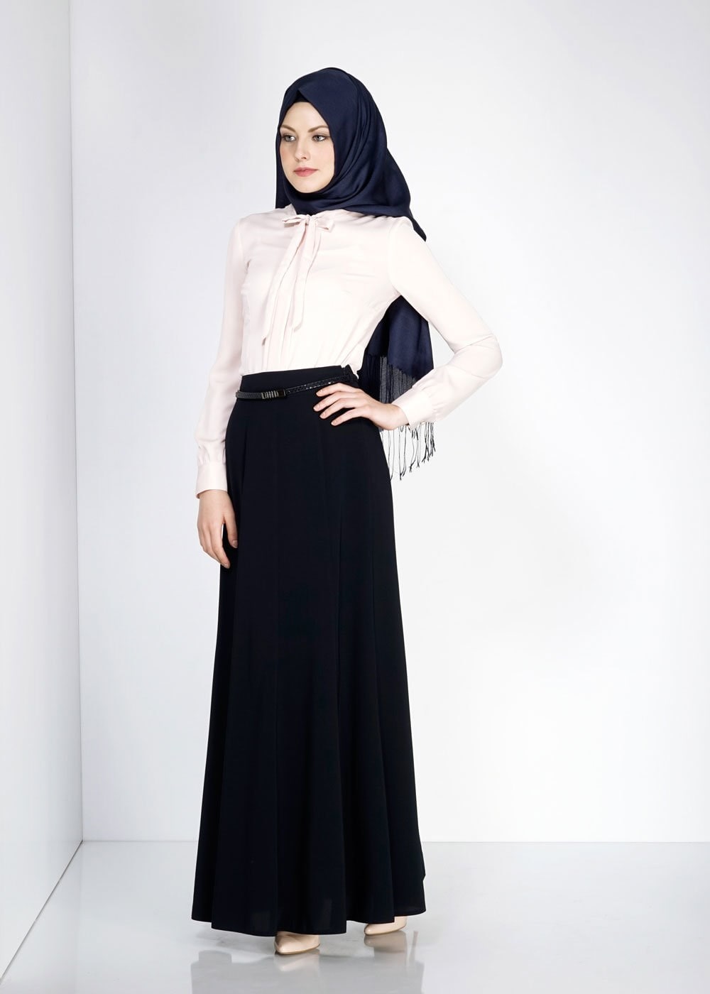 Tesettür giyim LACİVERT VOLANLI ETEK 6696