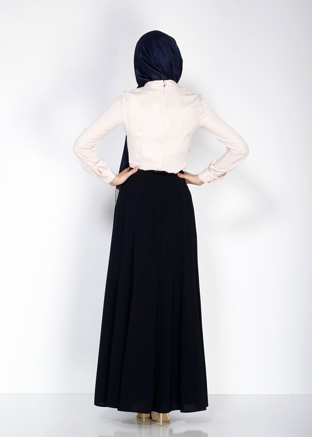 Tesettür giyim LACİVERT VOLANLI ETEK 6696