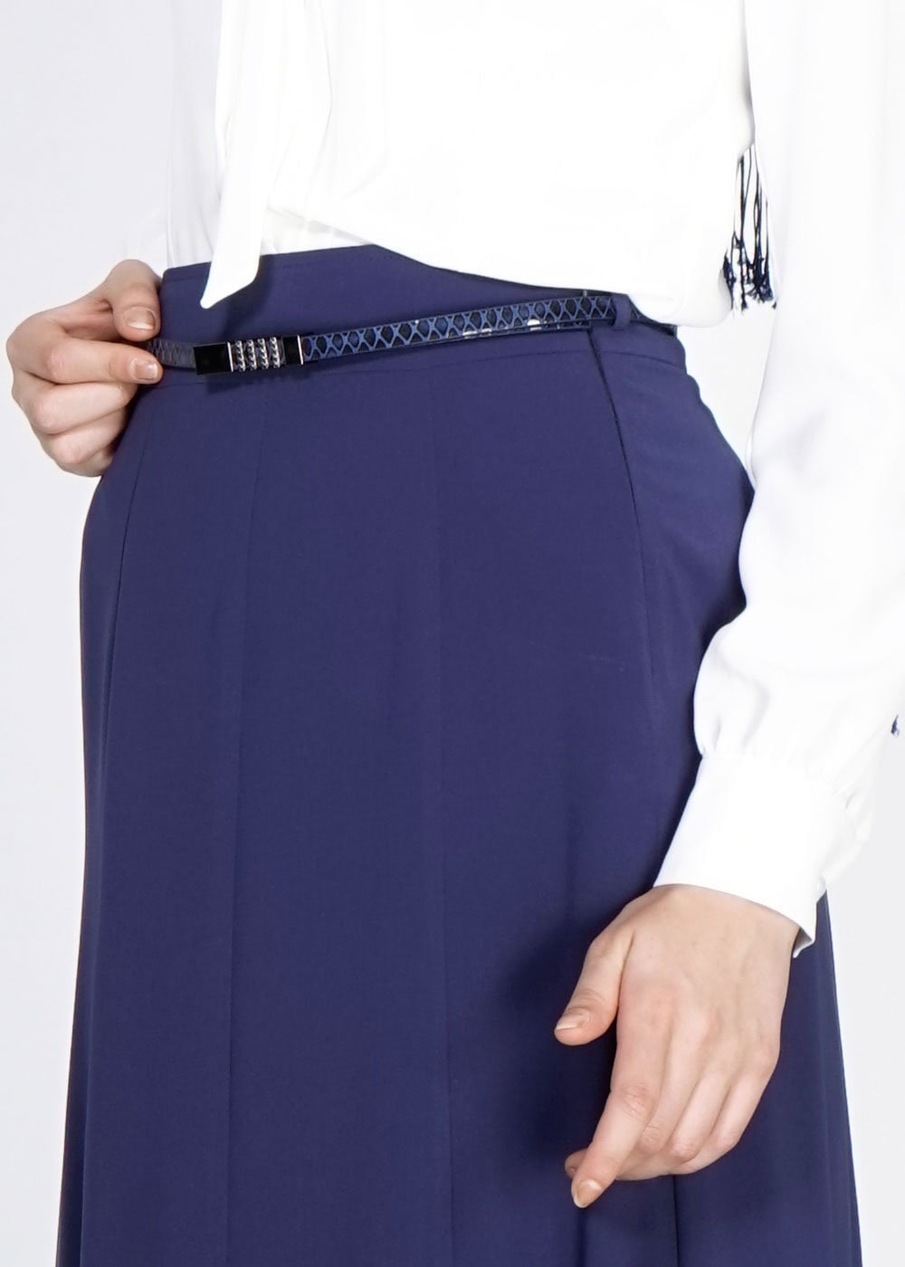 Tesettür giyim LACİVERT VOLANLI ETEK 6696