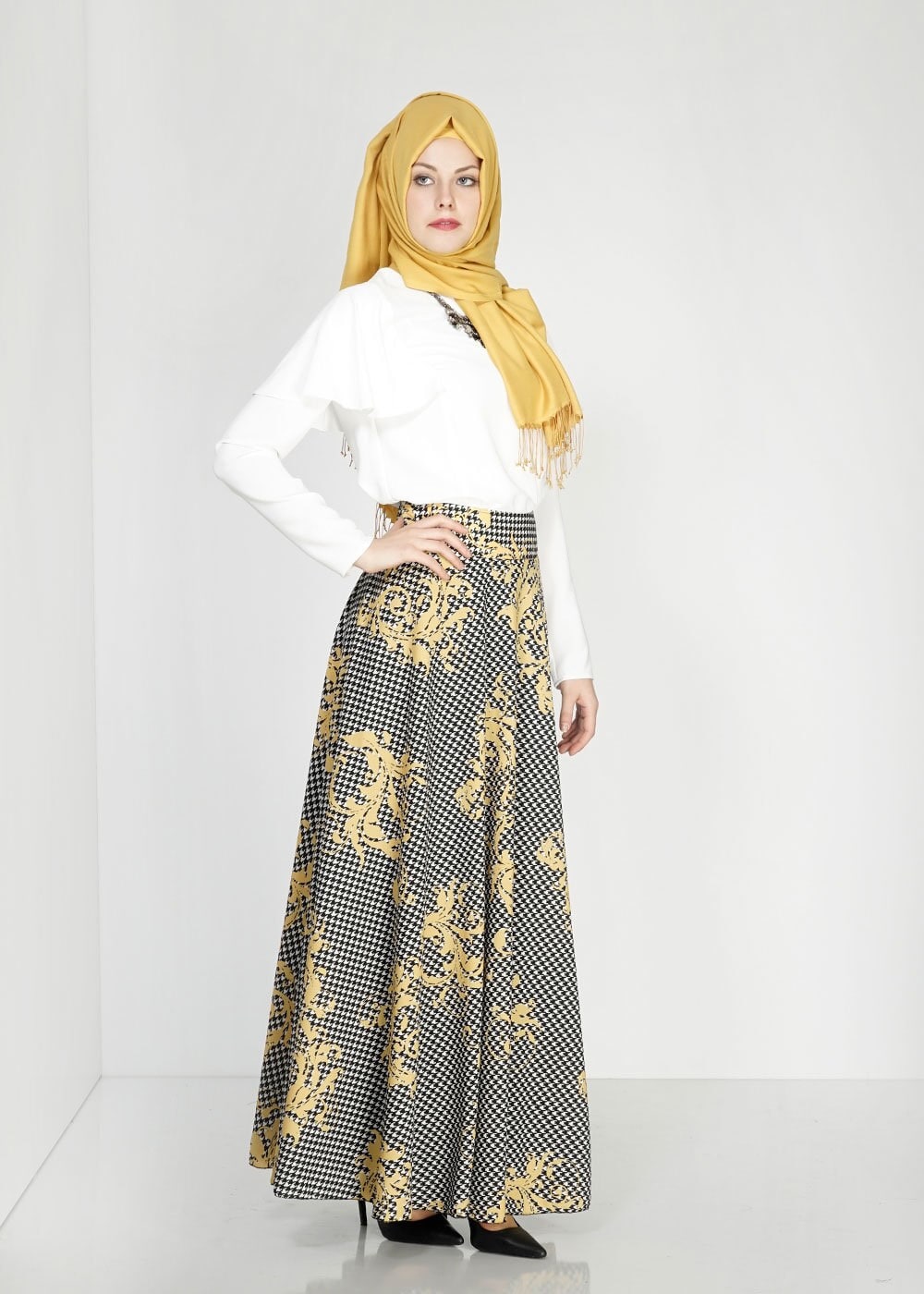 Tesettür giyim SARI DESENLİ ARKASI BAĞLAMA DETAYLI KREP ETEK 6700