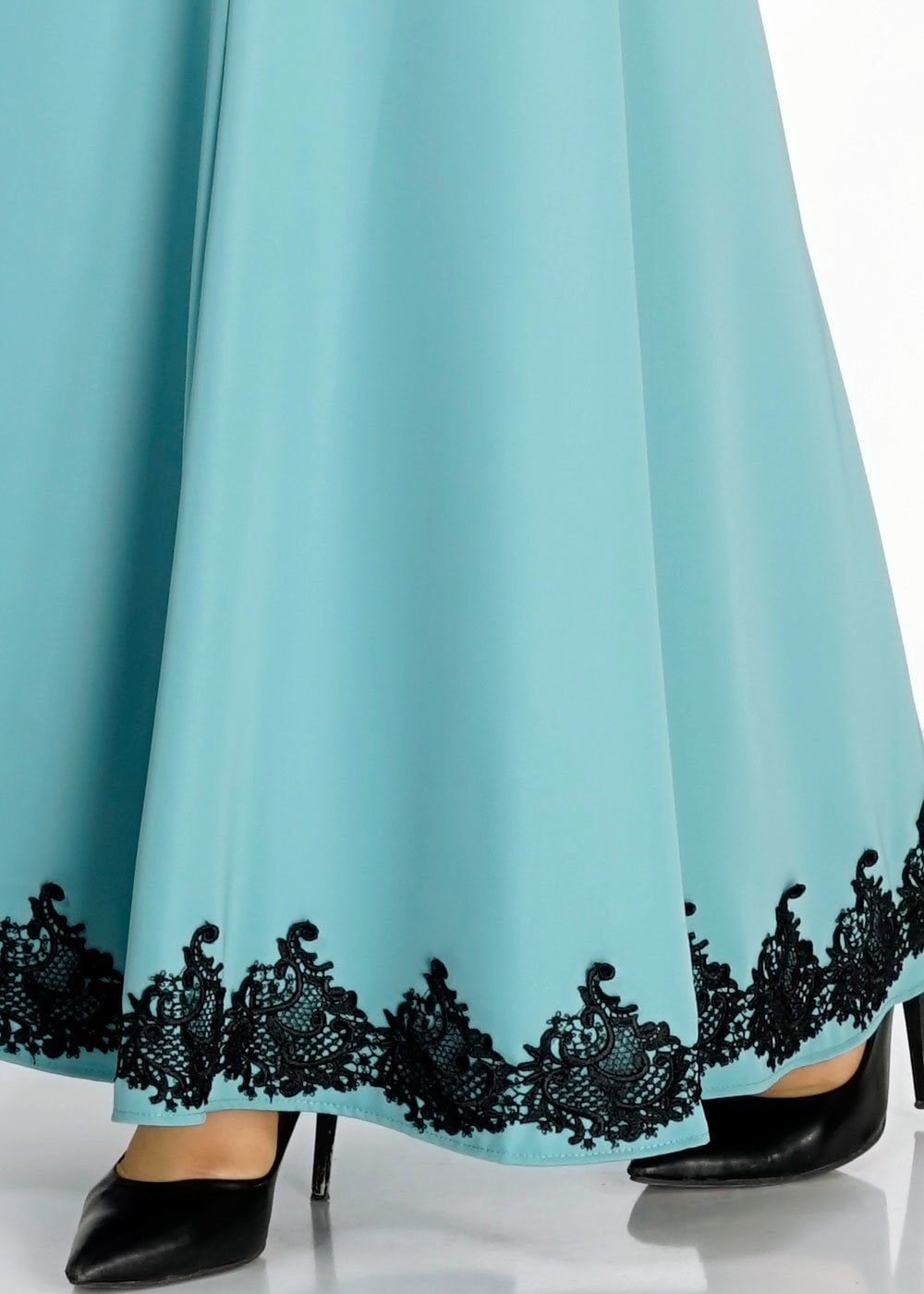 Tesettür giyim MAVİ ETEK UCU İŞLEME DETAYLI ETEK 6702