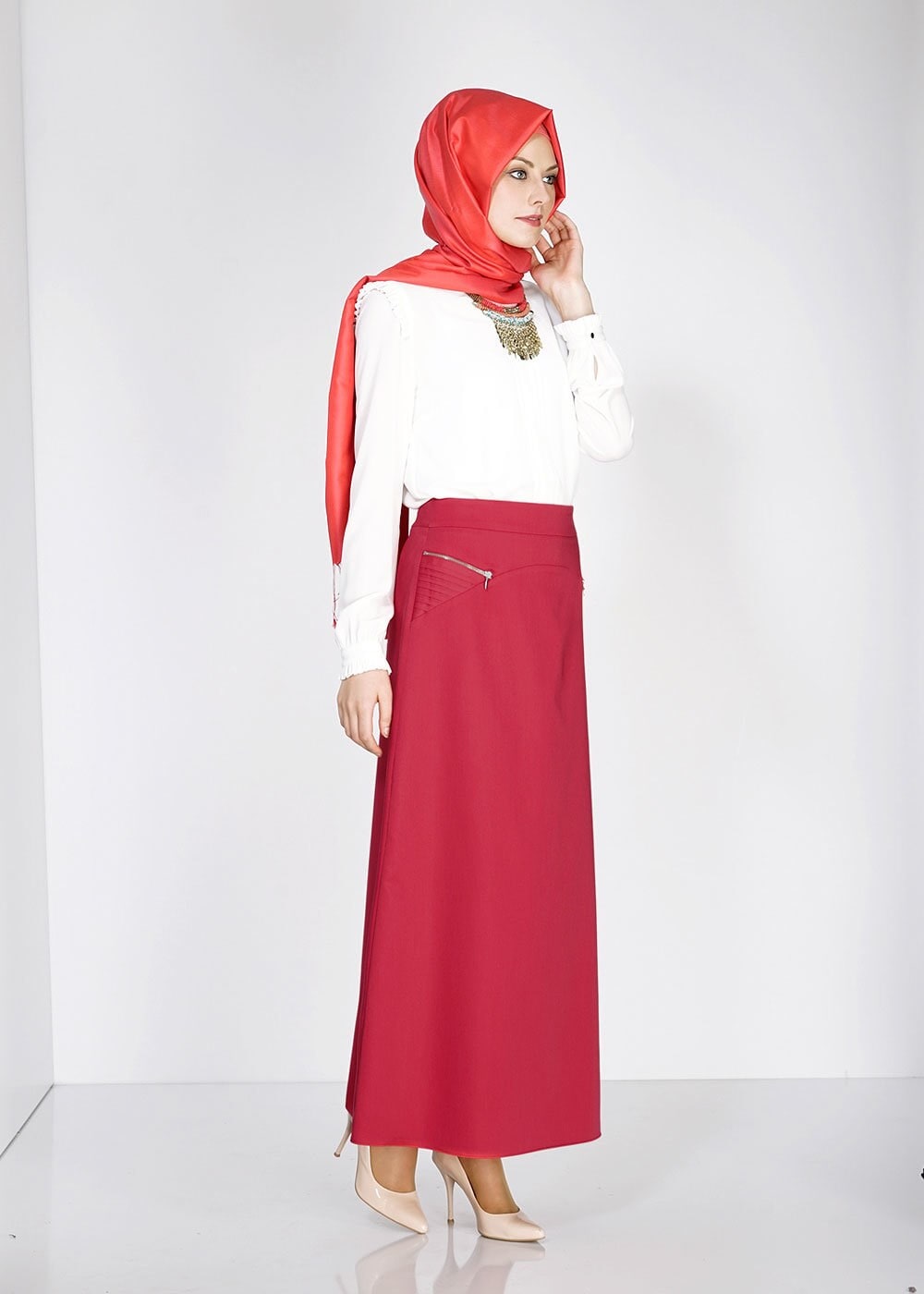 Tesettür giyim BORDO FERMUAR DETAYLI ETEK 6708