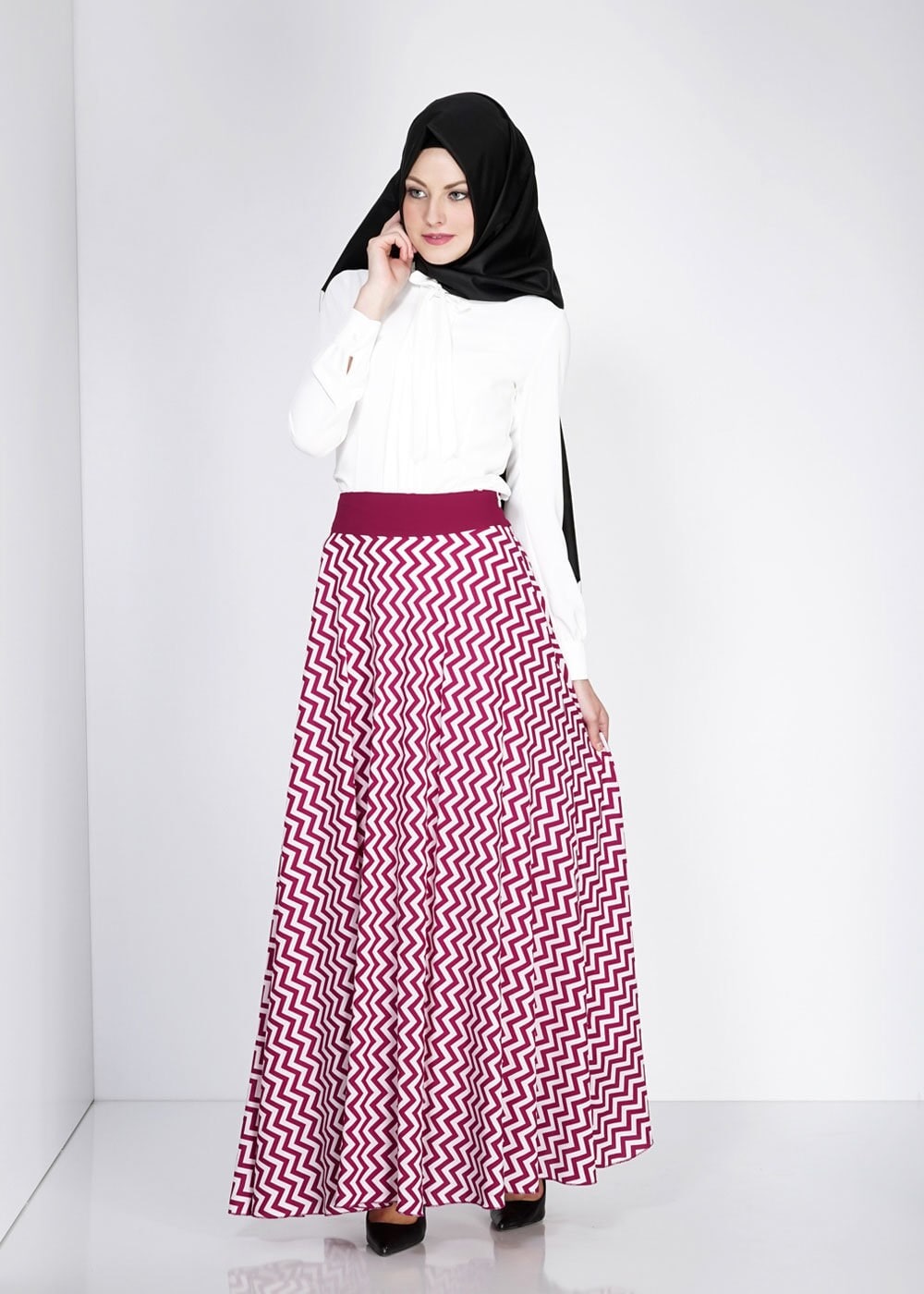 Tesettür giyim MÜRDÜM ZİKZAK DESENLİ KUŞAKLI KREP ETEK 6709