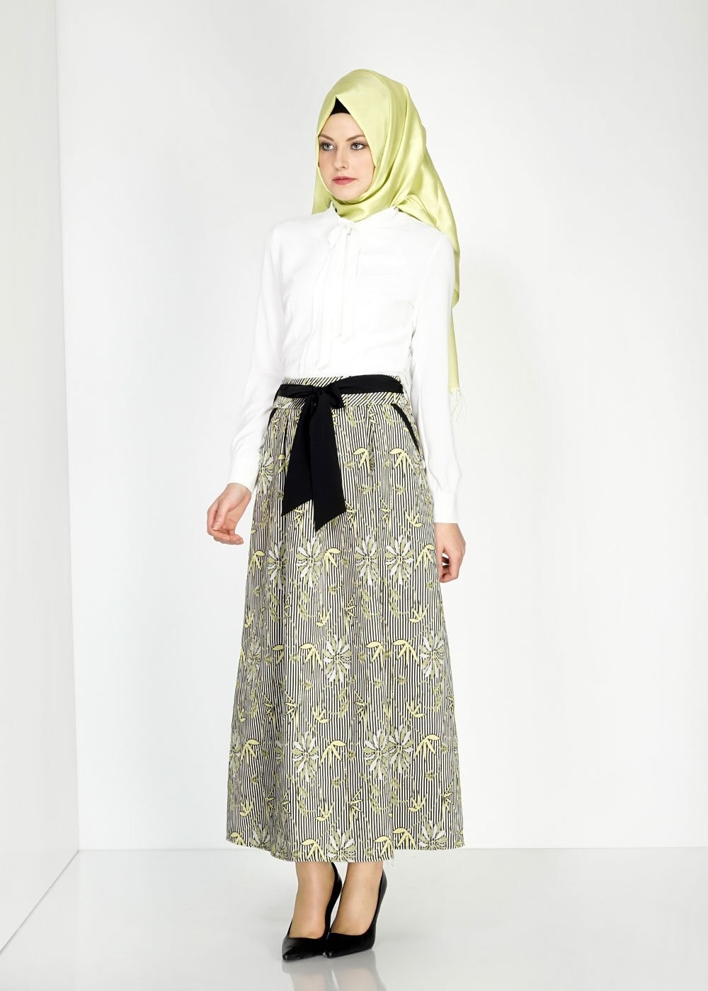 Tesettür giyim YEŞİL ÇİÇEK DESENLİ ÇİZGİLİ ETEK 6711