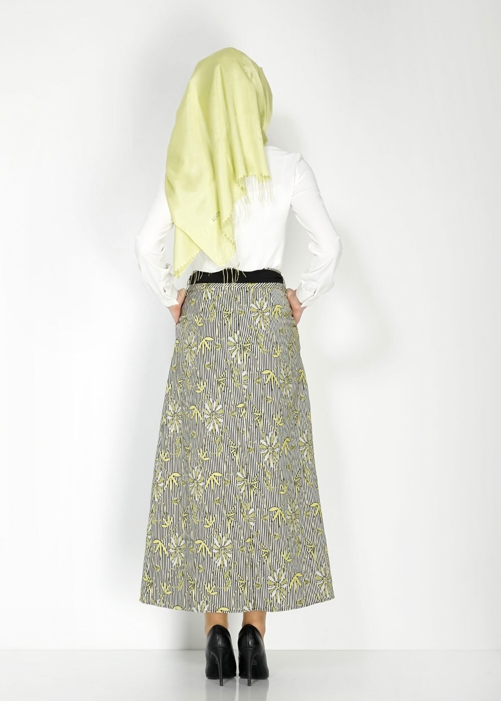 Tesettür giyim YEŞİL ÇİÇEK DESENLİ ÇİZGİLİ ETEK 6711