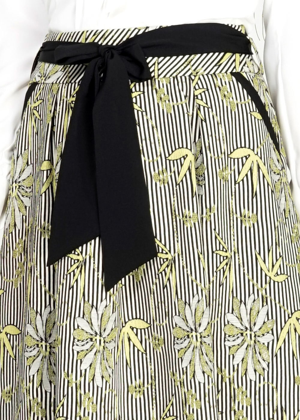 Tesettür giyim YEŞİL ÇİÇEK DESENLİ ÇİZGİLİ ETEK 6711