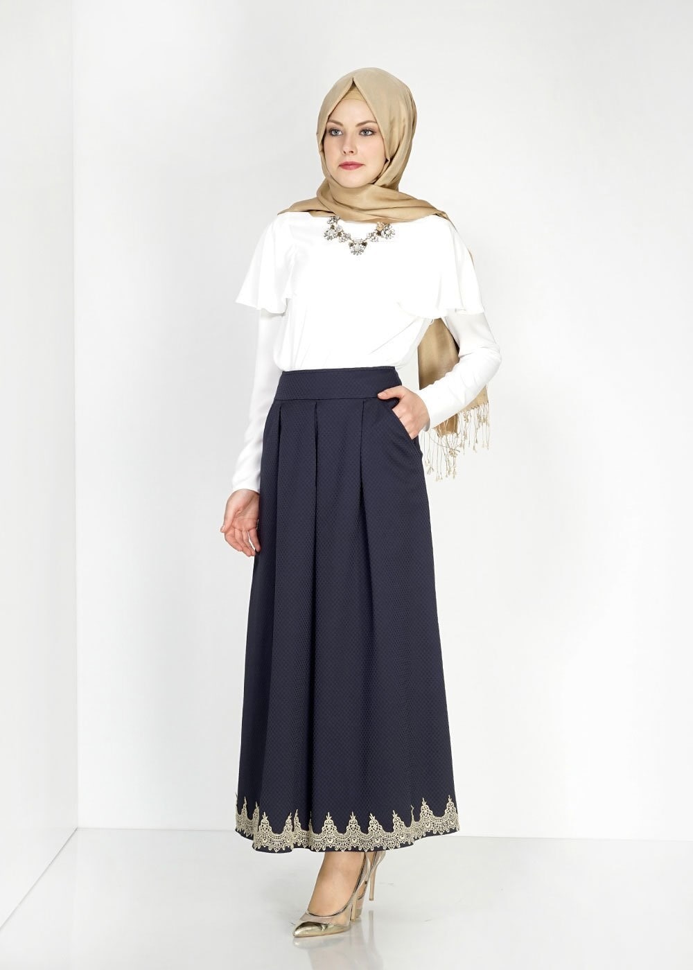 Tesettür giyim LACİVERT 6712 Neva Jakar Tesettür Etek