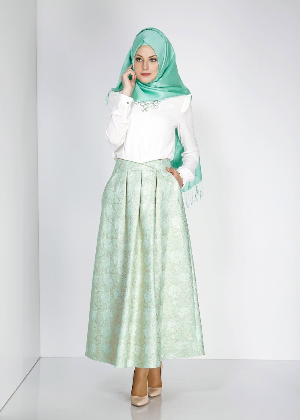 Tesettür giyim YEŞİL PİLELİ JAKAR ETEK 6720