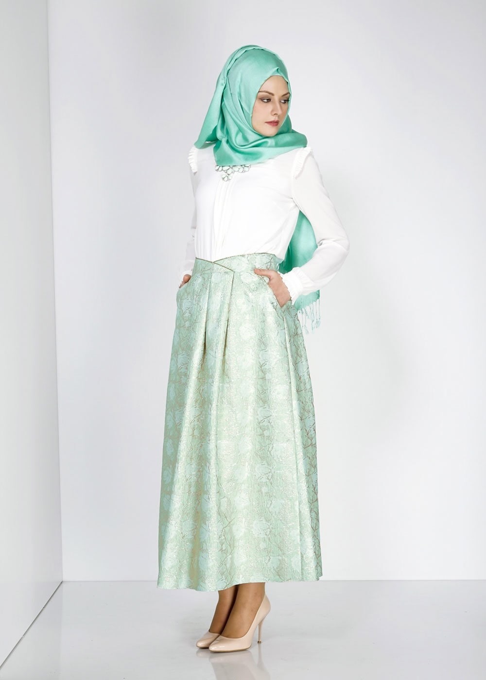 Tesettür giyim YEŞİL PİLELİ JAKAR ETEK 6720
