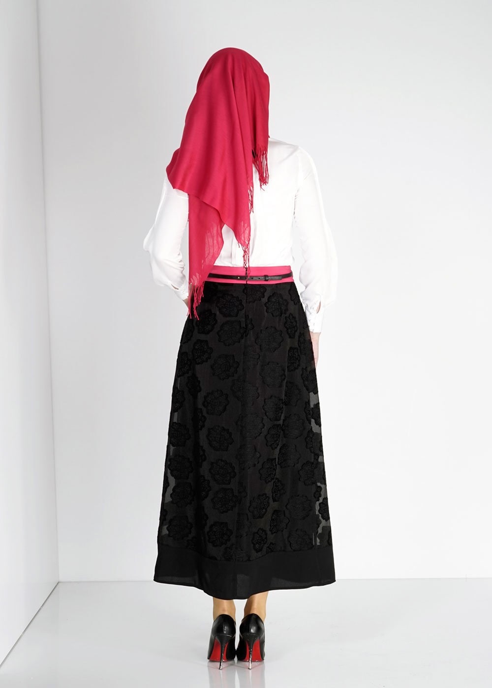 Tesettür giyim SİYAH PİLELİ JAKAR ETEK 6726