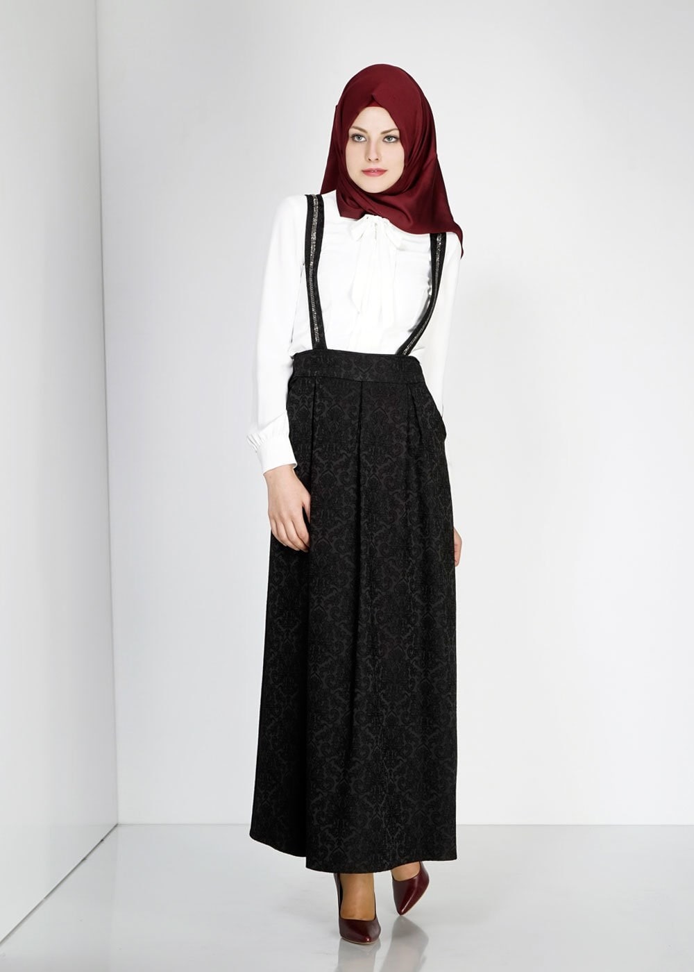 Tesettür giyim SİYAH PİLELİ JAKAR JİLE ETEK 6728