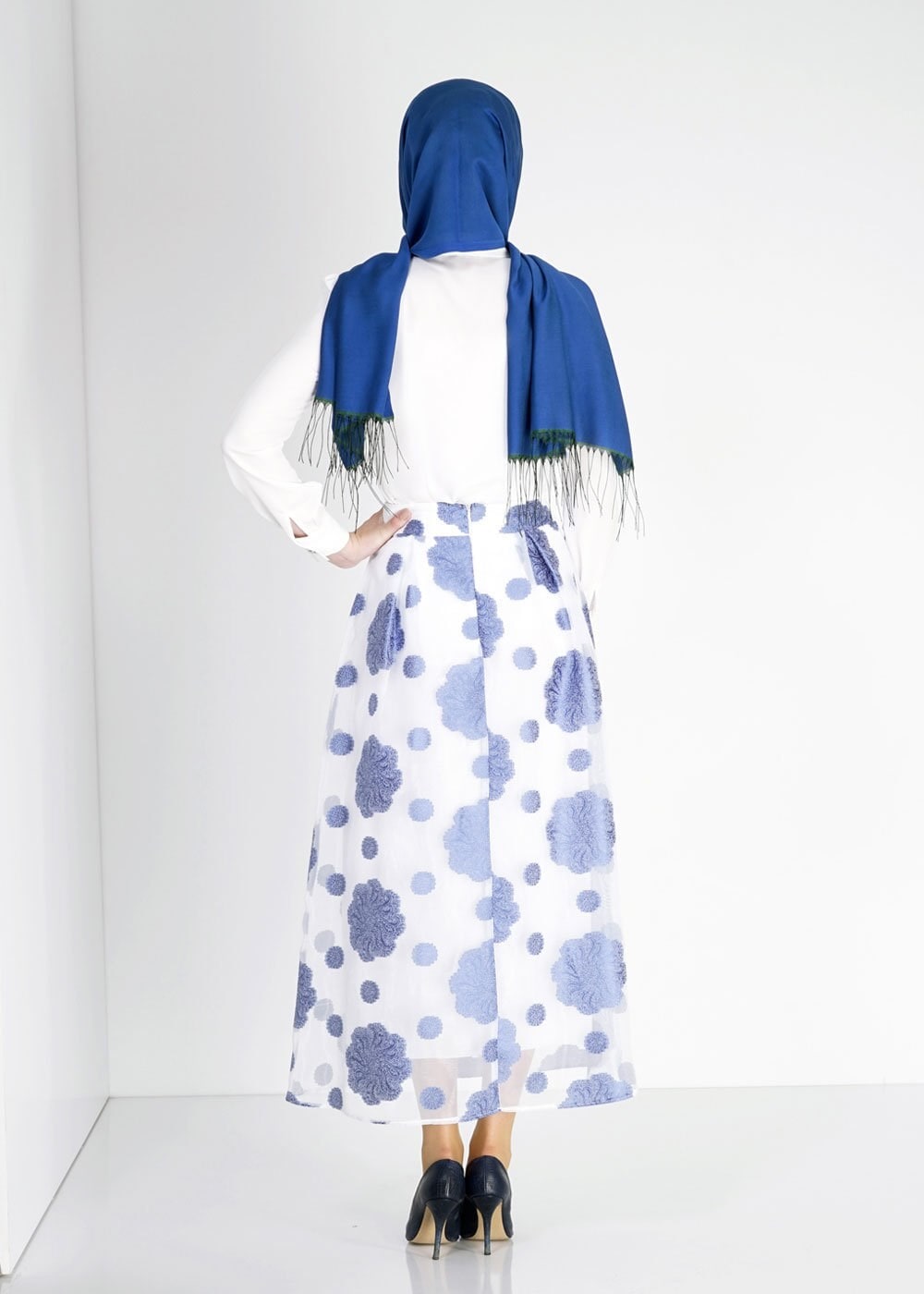 Tesettür giyim LACİVERT ÇİÇEK DESENLİ PİLELİ ETEK 6731