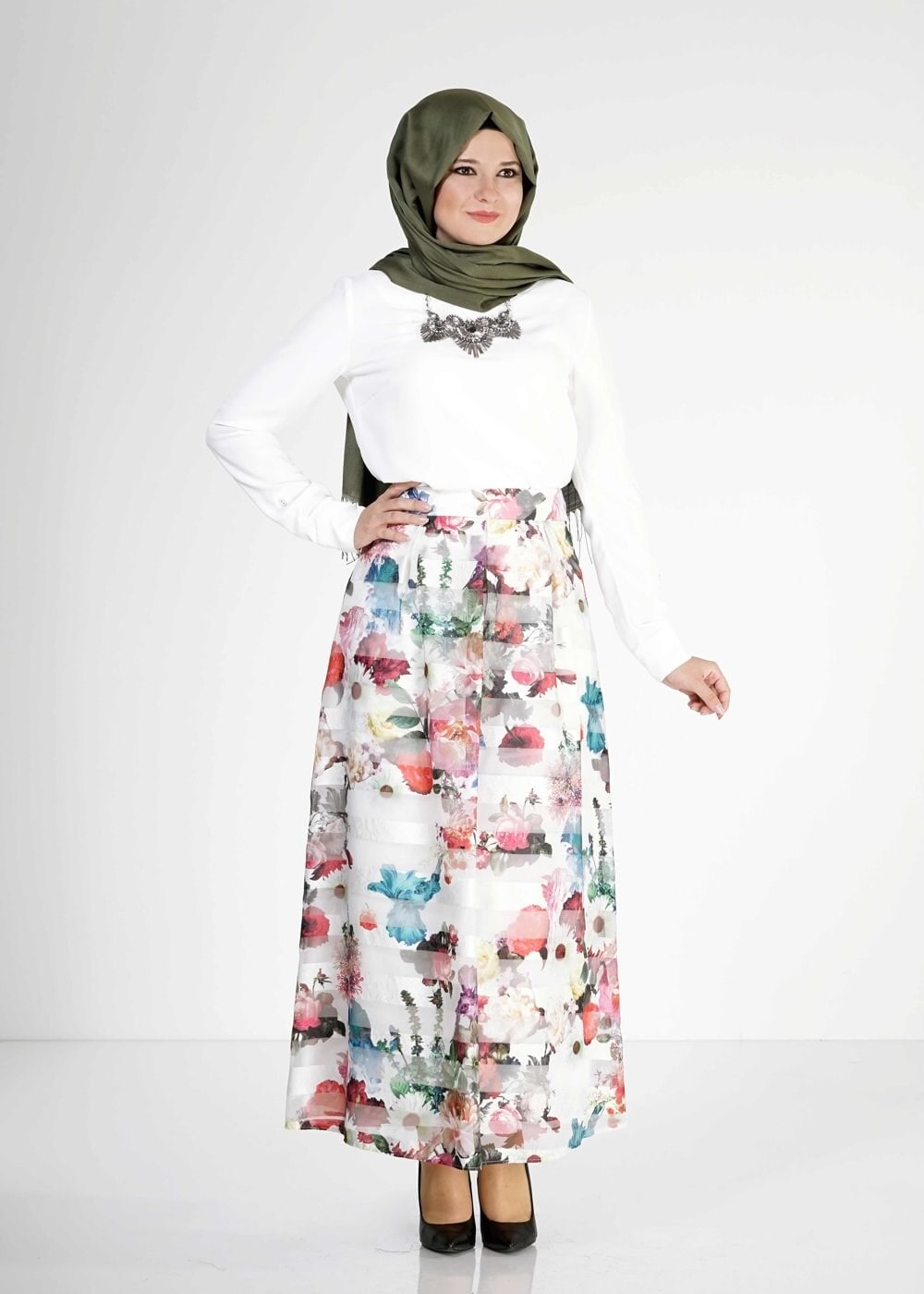 Tesettür giyim BEYAZ 6733 Ecrin Tesettür Etek