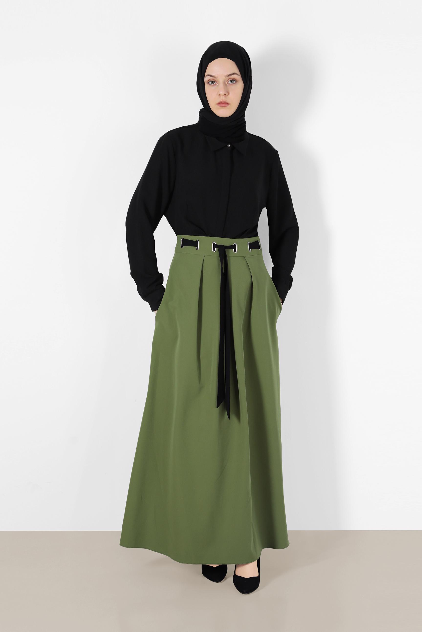 Tesettür giyim YEŞİL BELİ KUŞAKLI PİLE DETAYLI ETEK 6734 