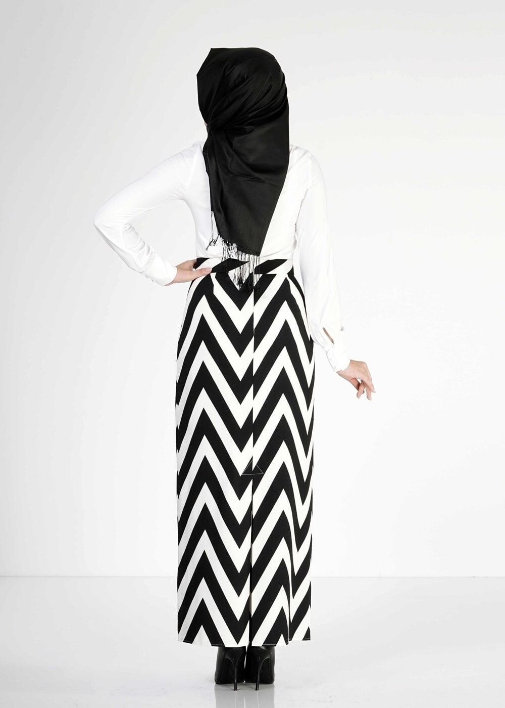 Tesettür giyim SİYAH 6741 Duygu Tesettür Etek