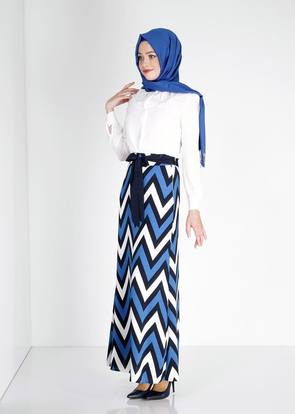 Tesettür giyim LACİVERT ZİKZAK DESENLİ DÜZ KESİM ETEK 6746