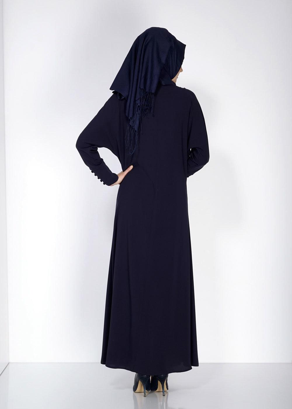 Tesettür giyim LACİVERT YAKASI VE BELİ TAŞ İŞLEMELİ FERACE 8112