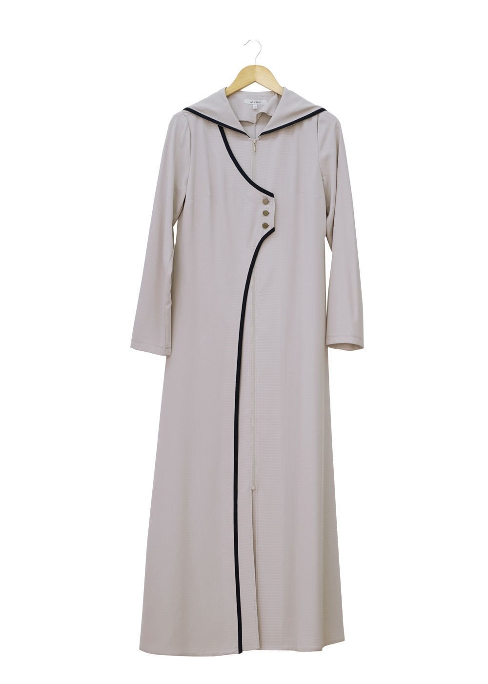 Tesettür giyim BEJ KAPÜŞONLU DÜĞMELİ ŞERİT DETAYLI FERACE 8166