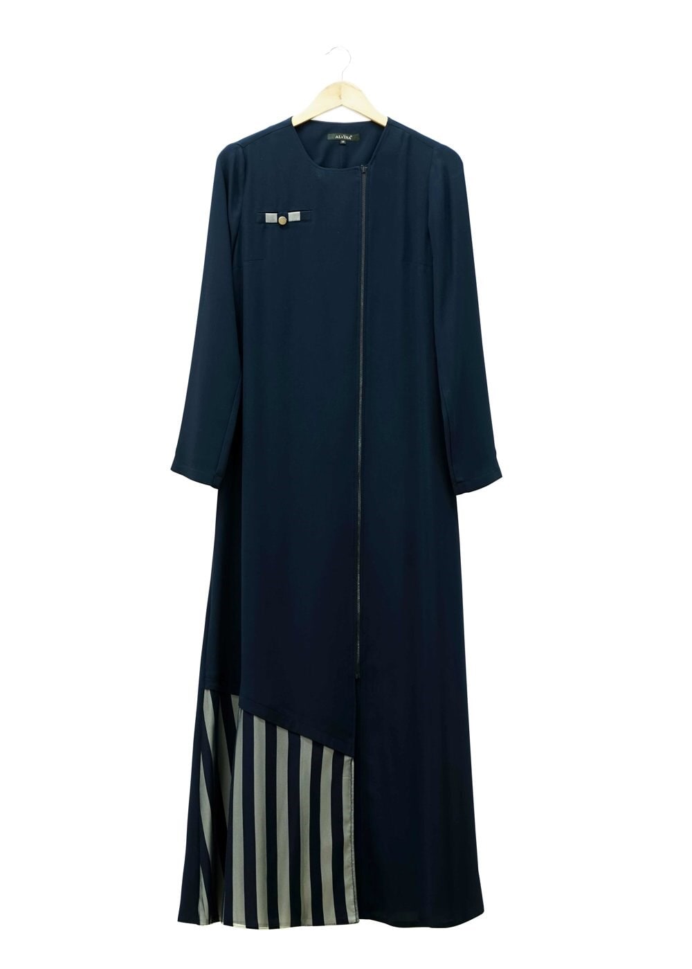 Tesettür giyim LACİVERT ÇİZGİ DETAYLI FERMUARLI FERACE 8168