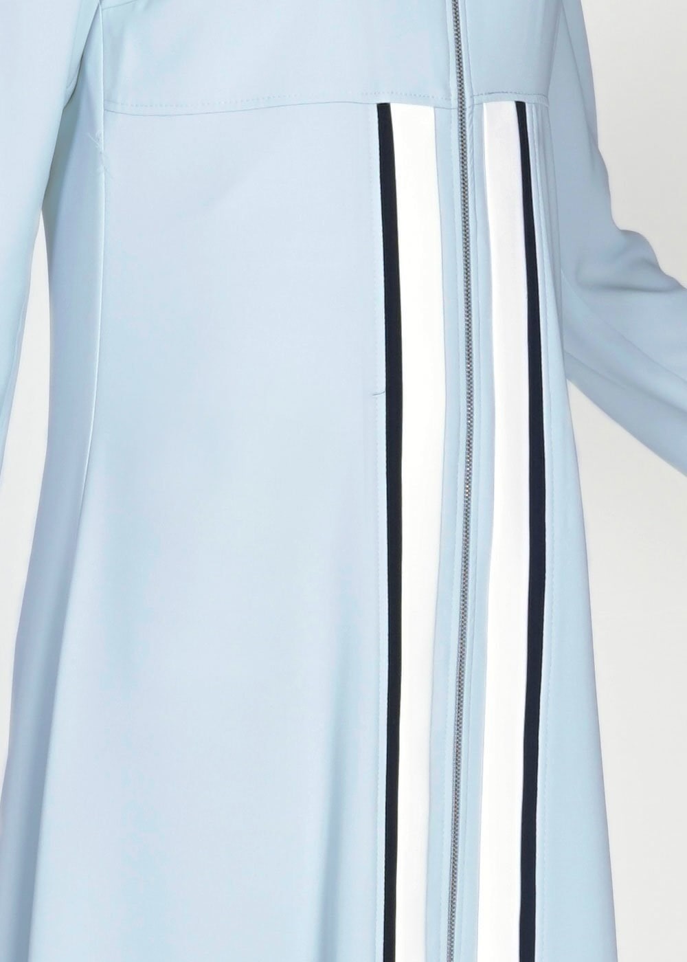 Tesettür giyim MAVİ FERMUARLI ÇİZGİ DETAYLI FERACE 8170