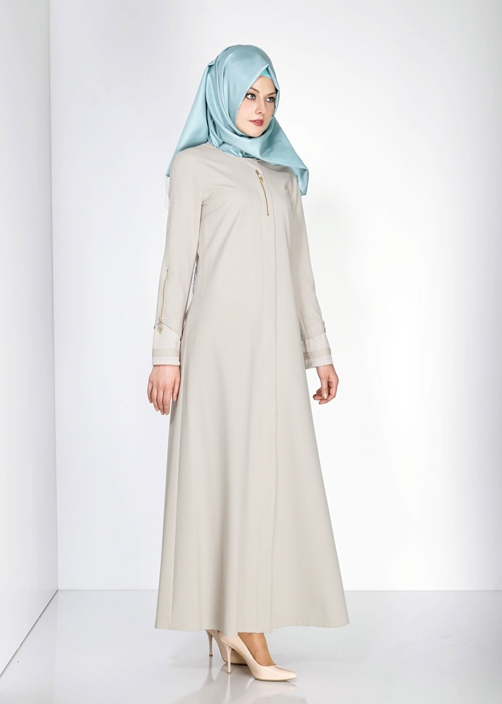 Tesettür giyim SARI FERMUAR DETAYLI FERACE 8171