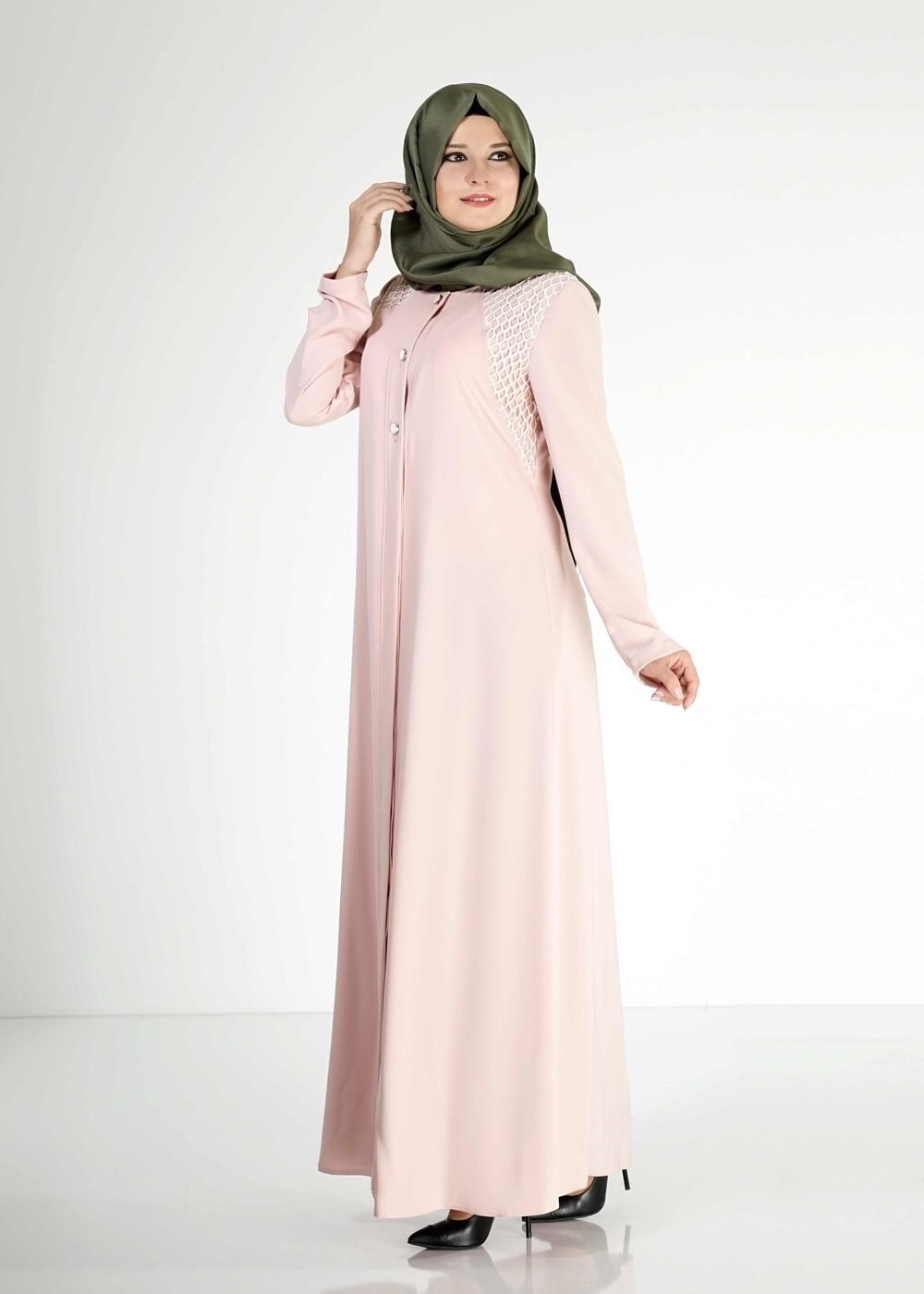 Tesettür giyim PUDRA FİLE DETAYLI DÜĞMELİ FERACE 8173