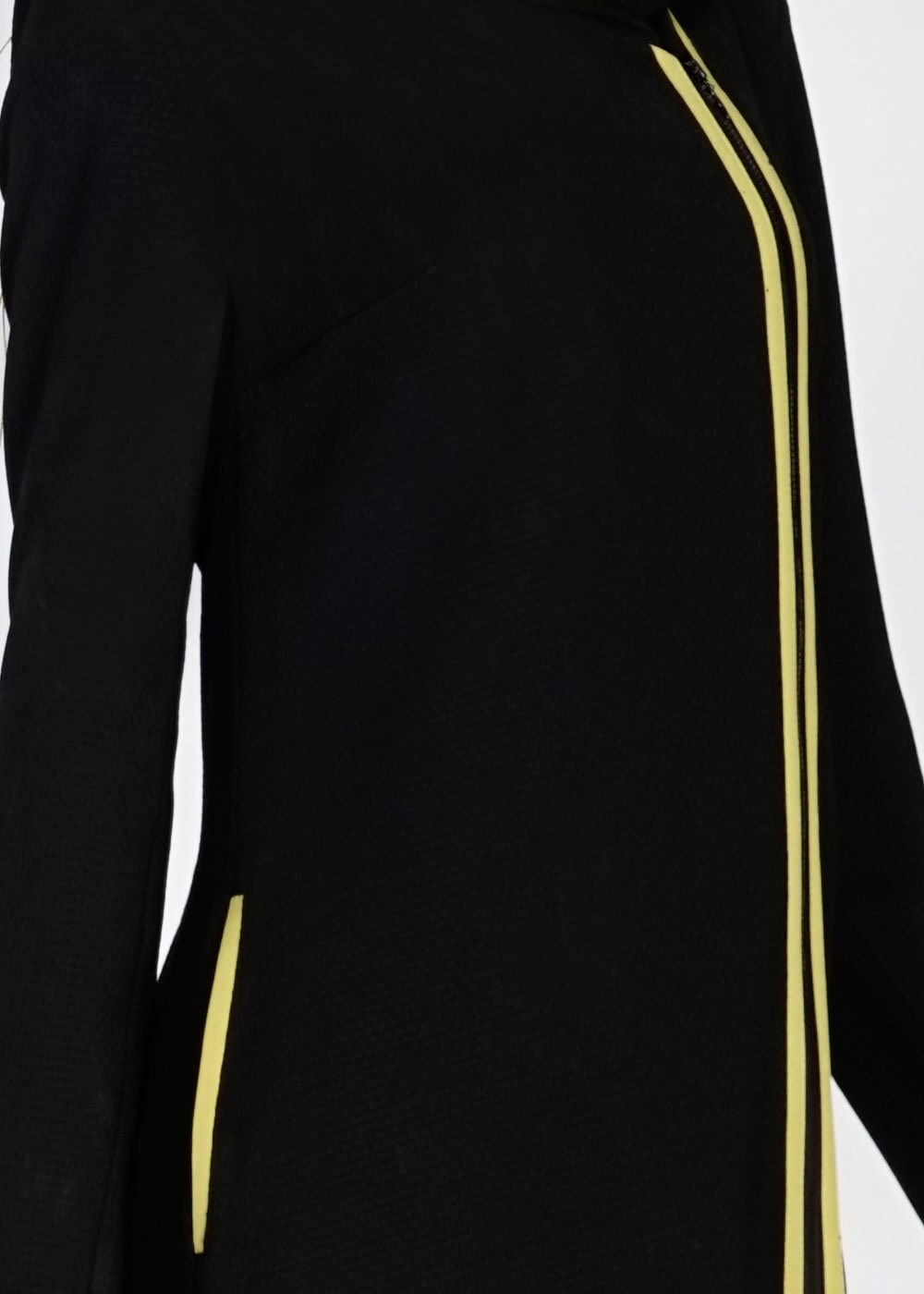 Tesettür giyim SİYAH KAPÜŞONLU FERMUARLI FERACE 8174