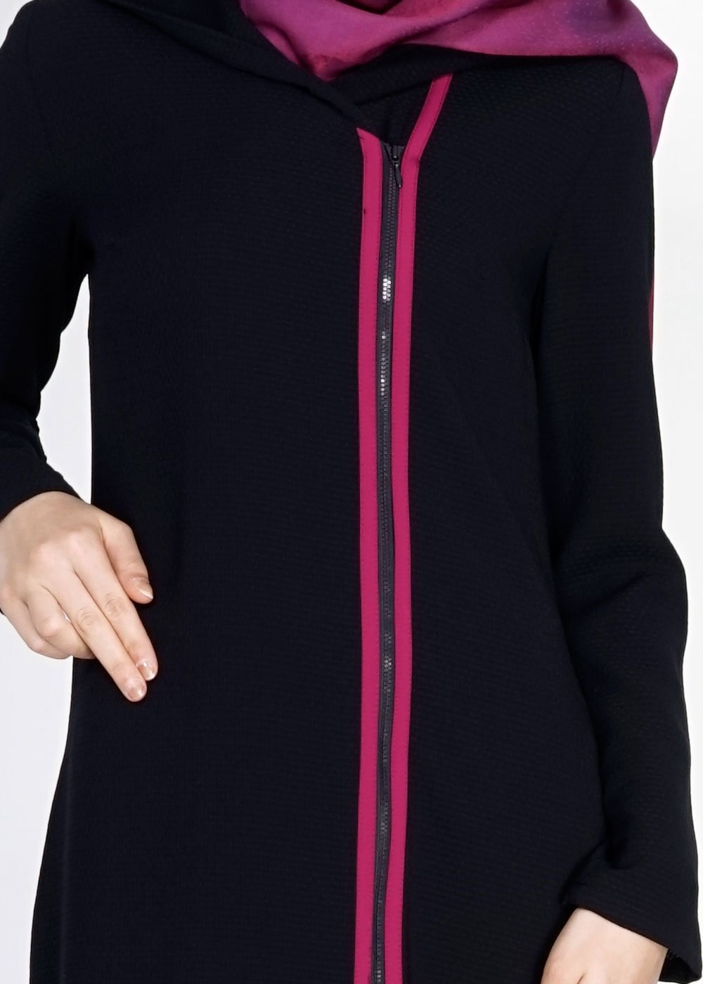 Tesettür giyim LACİVERT KAPÜŞONLU FERMUARLI FERACE 8174