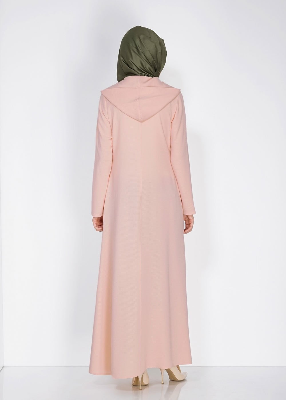 Tesettür giyim PUDRA KAPÜŞONLU FERMUARLI FERACE 8174