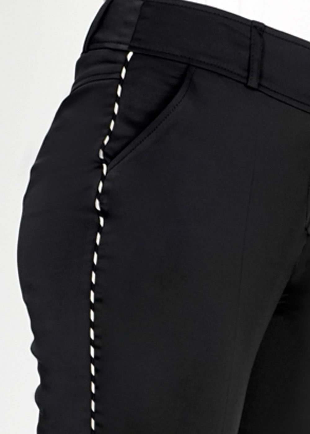 Tesettür giyim SİYAH YANLARI ŞERİTLİ DAR PAÇA PANTOLON 7867