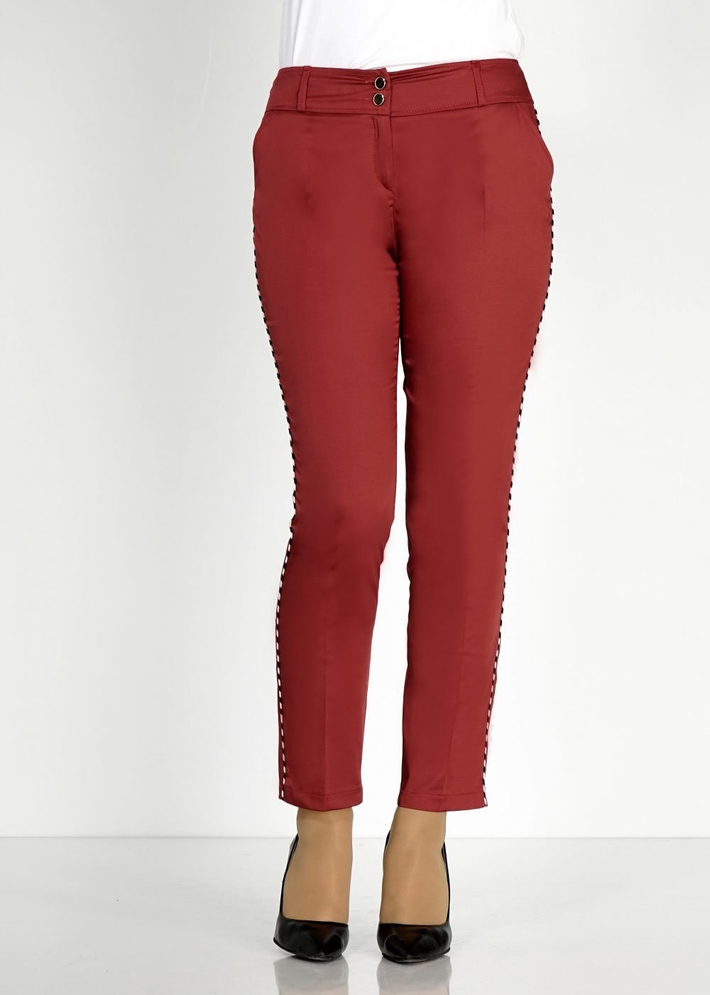 Tesettür giyim BORDO YANLARI ŞERİTLİ DAR PAÇA PANTOLON 7867