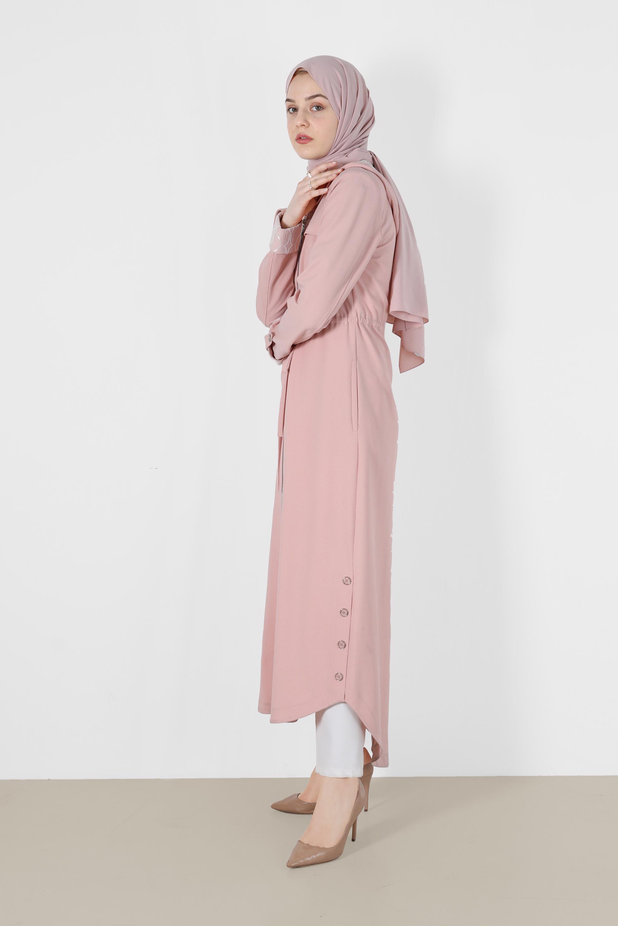 Tesettür giyim PUDRA YANLARI DÜĞME DETAYLI KAPÜŞONLU PARDESÜ 1452 
