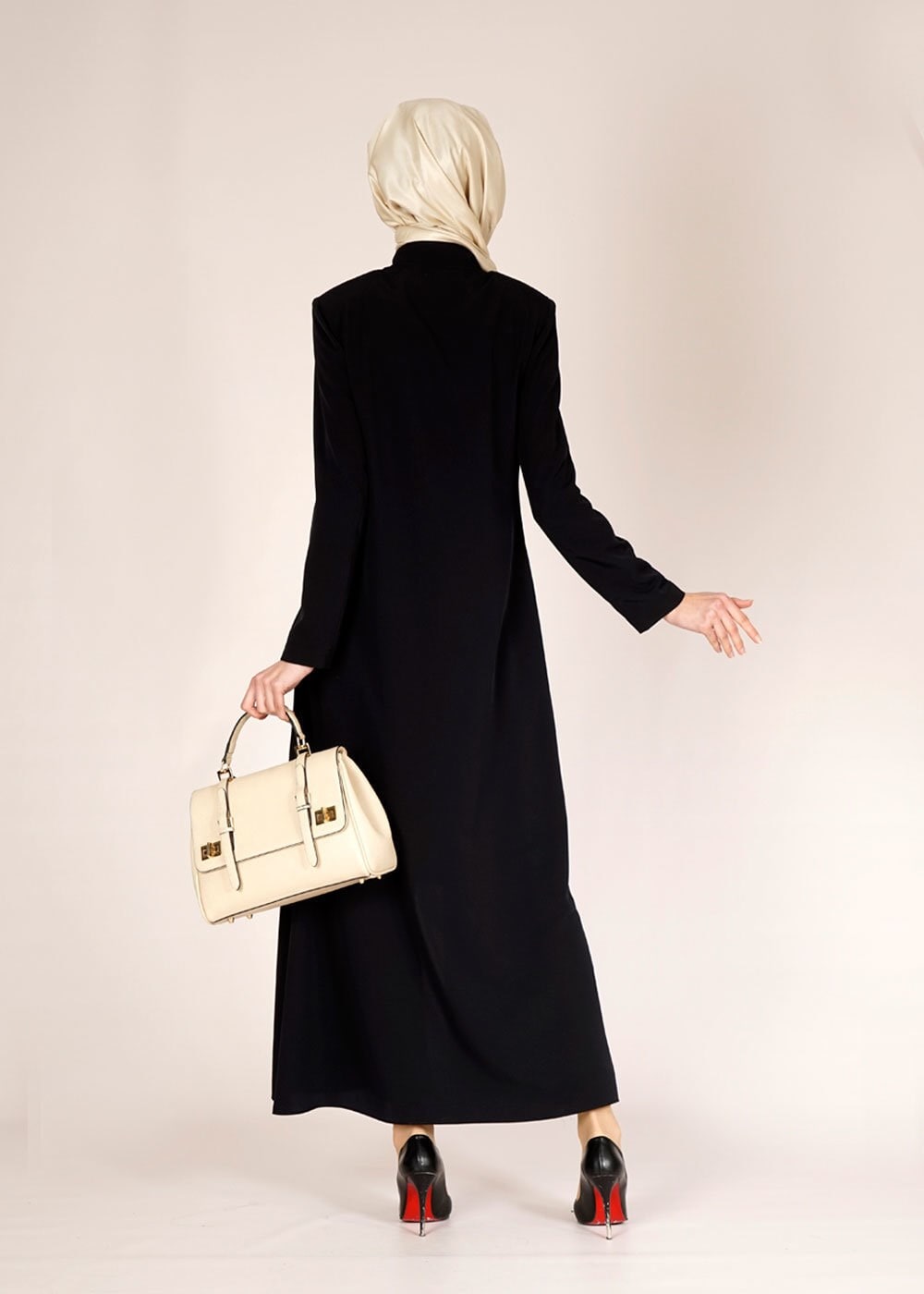 Tesettür giyim SİYAH 1457 İNDİLA PARDESÜ 38/46 TEK40