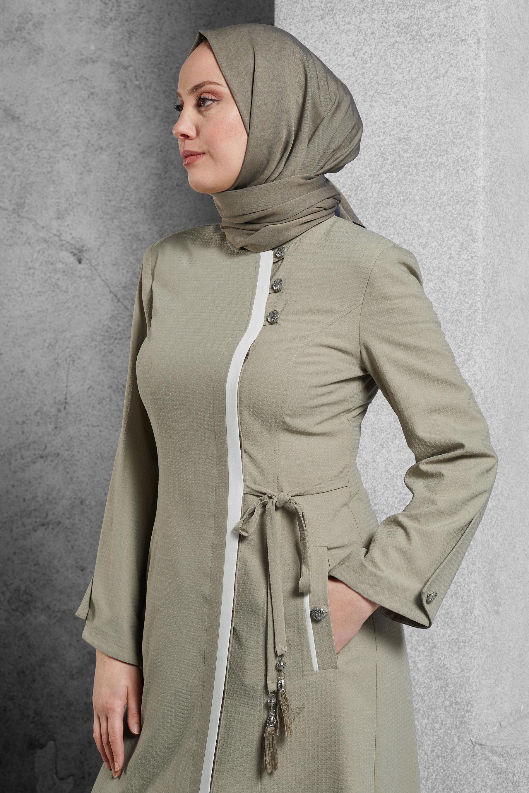 Tesettür giyim HAKİ YANDAN BAĞLAMALI TAŞ DETAYLI PARDESÜ 1463