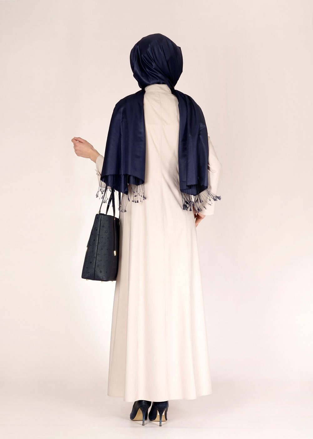 Tesettür giyim PUDRA YANDAN BAĞLAMALI TAŞ DETAYLI PARDESÜ 1463