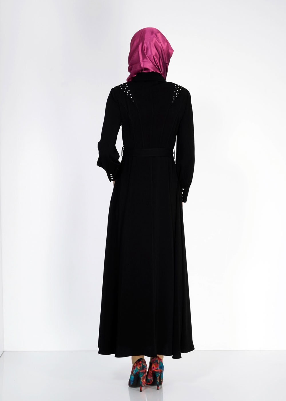 Tesettür giyim SİYAH DÜĞME DETAYLI CEPLİ PARDESÜ 1470