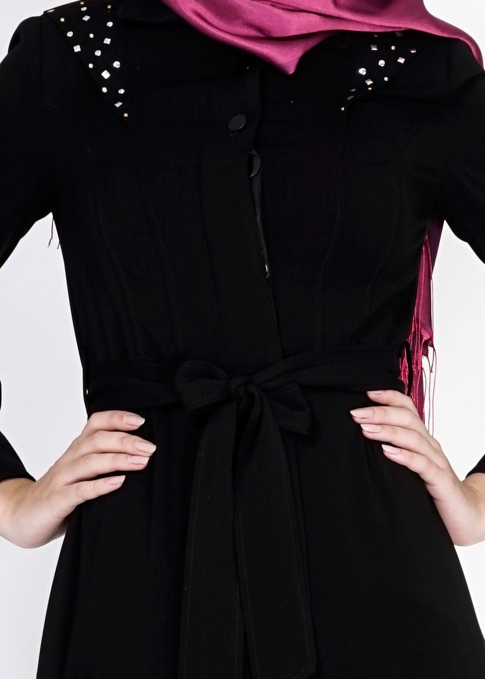 Tesettür giyim SİYAH DÜĞME DETAYLI CEPLİ PARDESÜ 1470