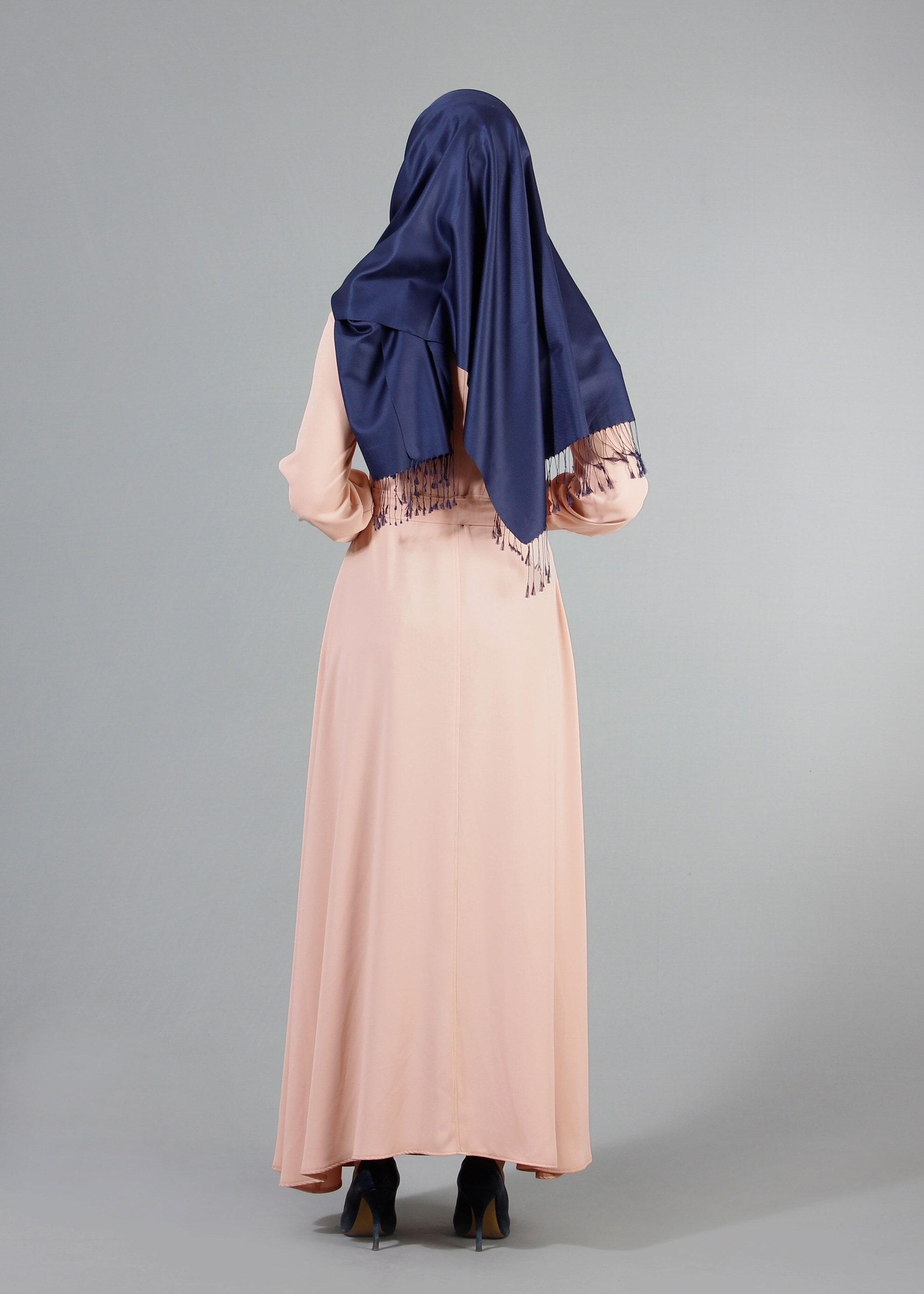 Tesettür giyim PUDRA DÜĞME DETAYLI CEPLİ PARDESÜ 1470