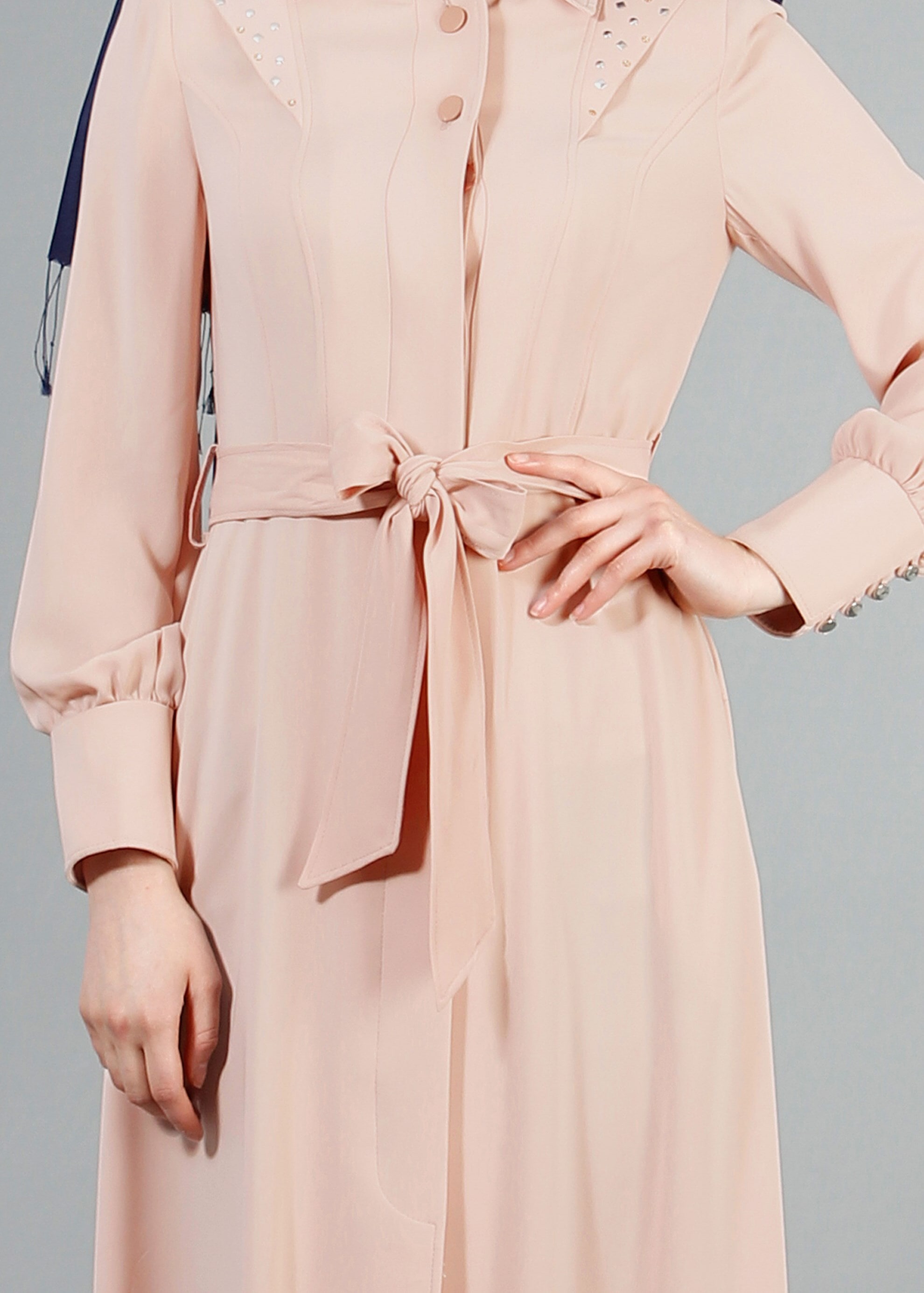 Tesettür giyim PUDRA DÜĞME DETAYLI CEPLİ PARDESÜ 1470