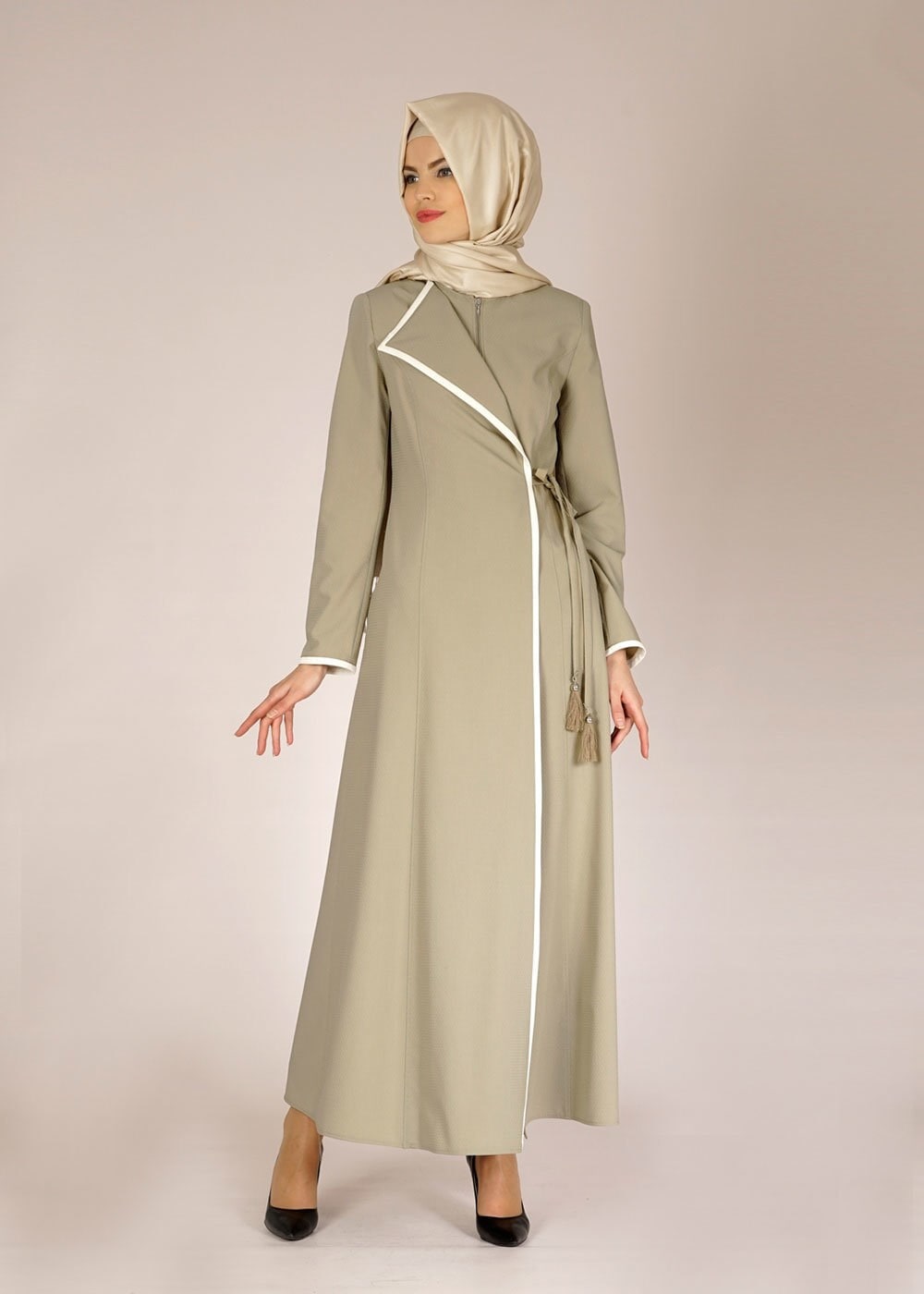 Tesettür giyim HAKİ ŞERİT DETAYLI YANI BAĞLAMALI PARDESÜ 1475