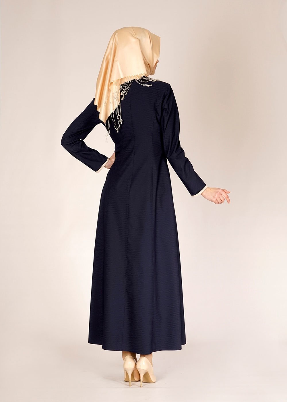Tesettür giyim LACİVERT ŞERİT DETAYLI YANI BAĞLAMALI PARDESÜ 1475