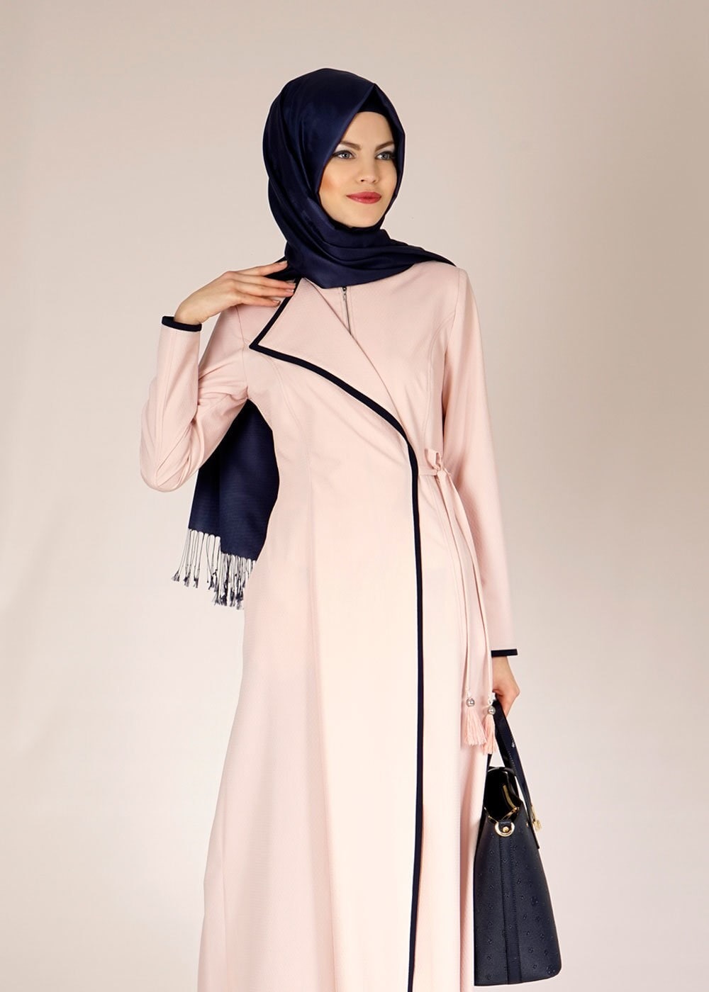 Tesettür giyim PUDRA ŞERİT DETAYLI YANI BAĞLAMALI PARDESÜ 1475