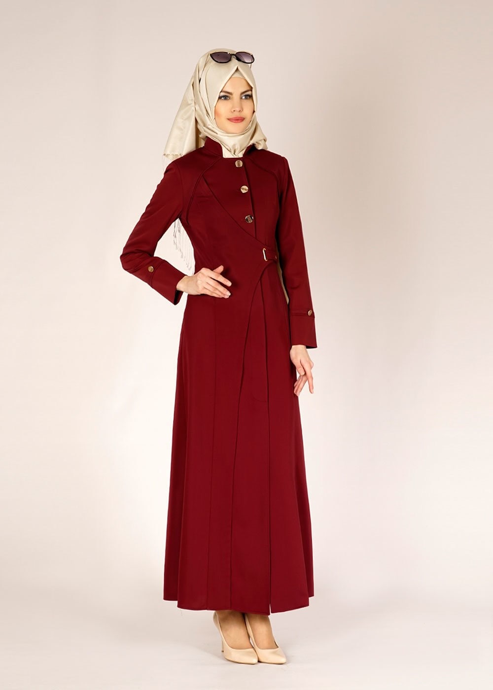 Tesettür giyim BORDO DÜĞMELİ TESETTÜR PARDESÜ 1480