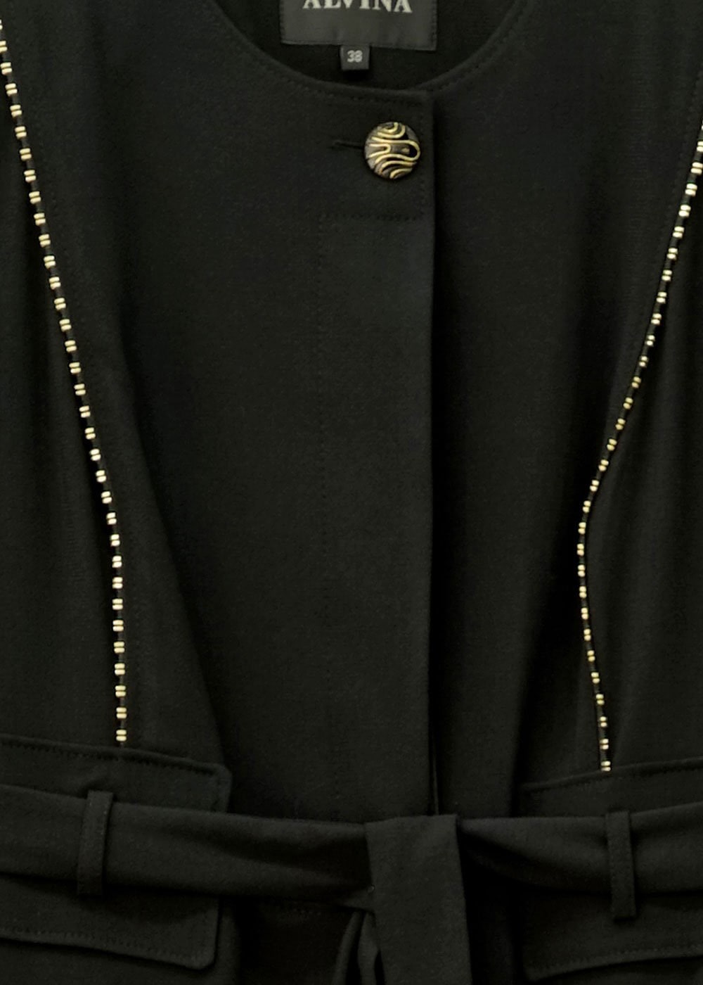 Tesettür giyim SİYAH BELİ KUŞAKLI DÜĞMELİ PARDESÜ 1485 