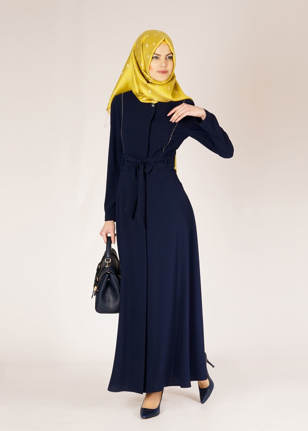 Tesettür giyim LACİVERT BELİ KUŞAKLI DÜĞMELİ PARDESÜ 1485 