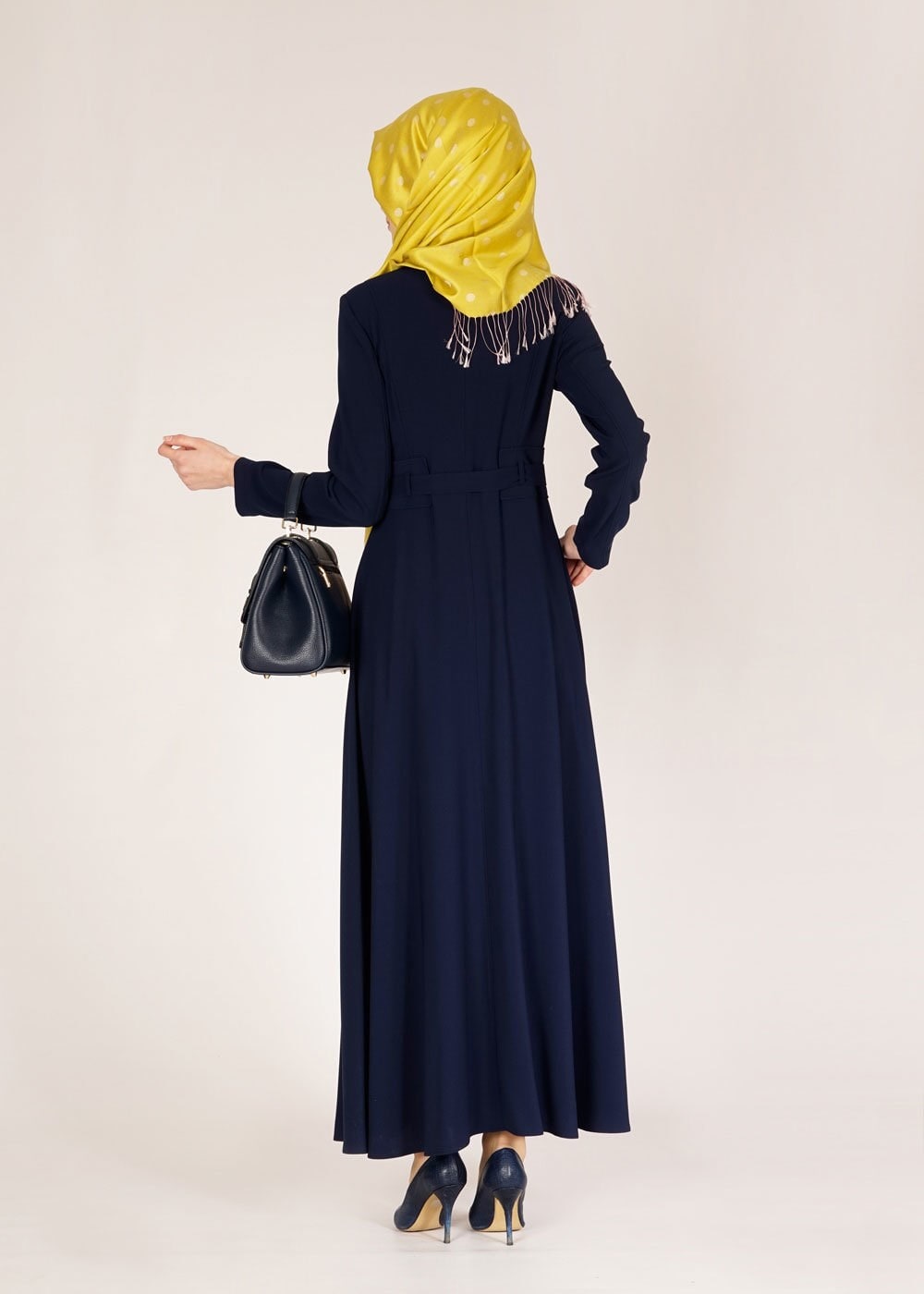 Tesettür giyim LACİVERT BELİ KUŞAKLI DÜĞMELİ PARDESÜ 1485 