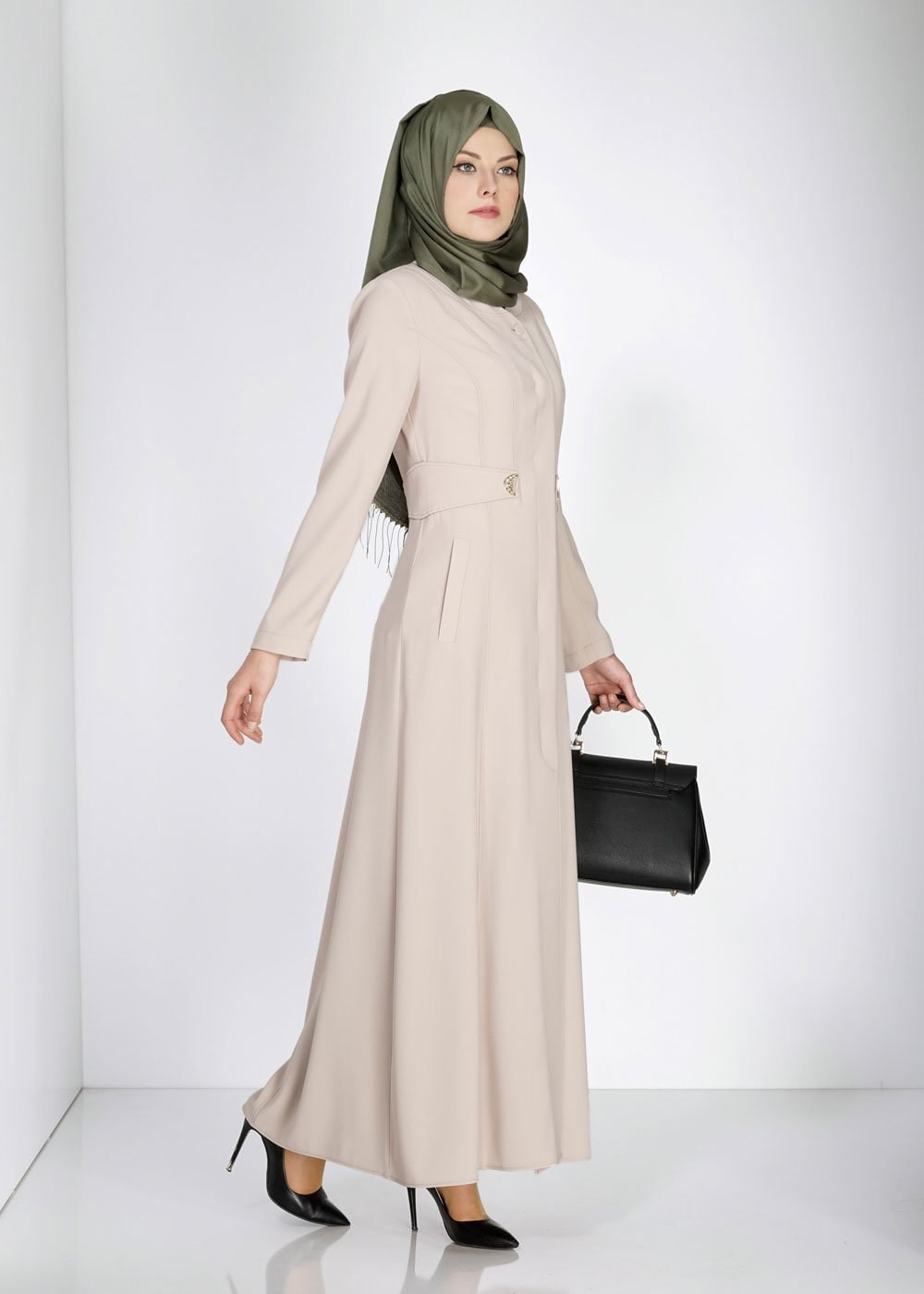 Tesettür giyim BEJ DÜĞME DETAYLI CEPLİ PARDESÜ 1486